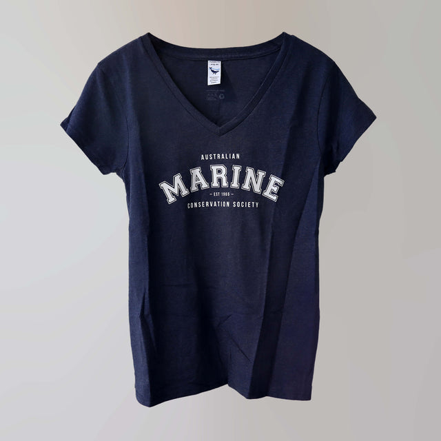 Marine v-neck navy t-shirt with a white bold lettering print.