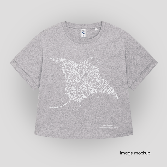 Fragile Oceans manta ray t-shirt